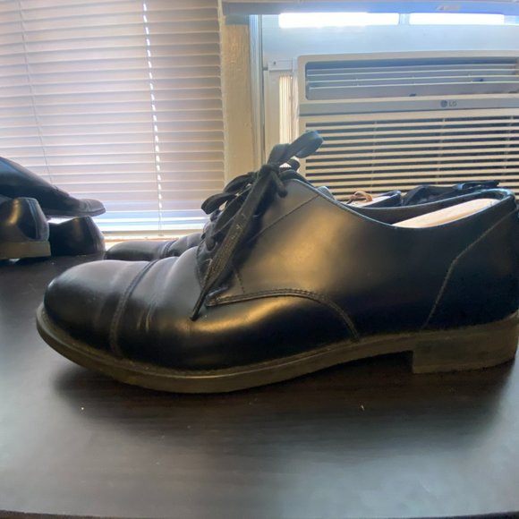 Prada Men\'s Black Cap Toe Oxfords US 9.5 / UK 8.5 Leather With Rubber Soles main image 8